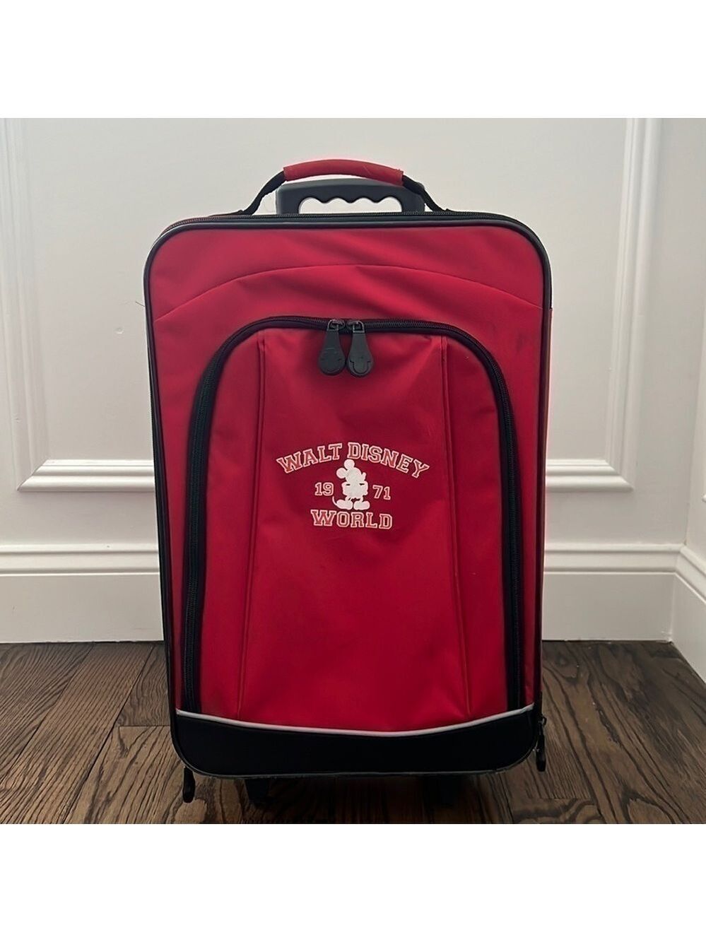 1971 Walt Disney Rolling Suitcase/Kids Overnight Bag/ Kids Disney Carry …